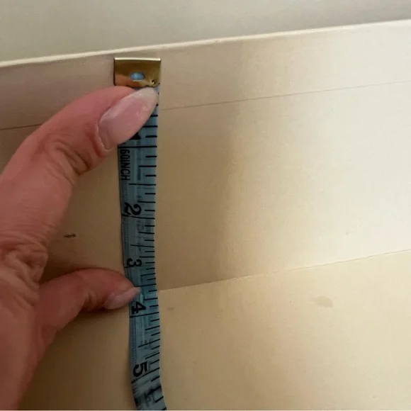 Louis Vuitton Large Box - Picture 6 of 11